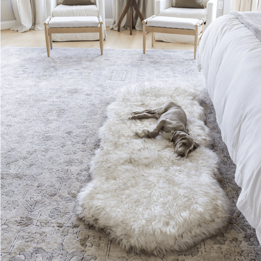 PupRug® Runner Faux Fur Memory Foam Dog Bed - Curve White