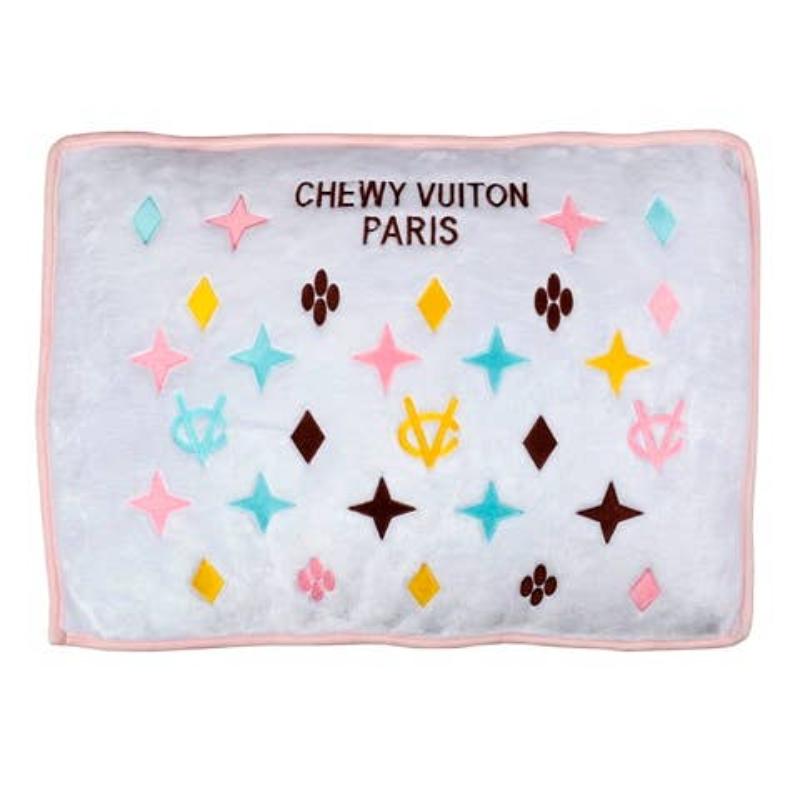 White Chewy V Pet Bed