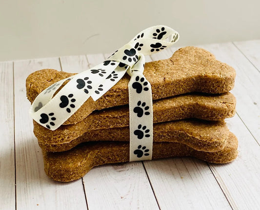 Tootsies & Treats Peanut Butter Bones (6oz) - Dog Treats - The Family Pet