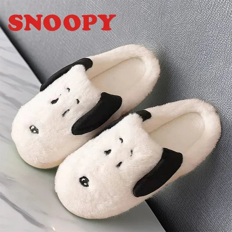 š Snoopy Kawaii Plush Slippers - Nostalgic Winter Warmth for Peanuts Lovers