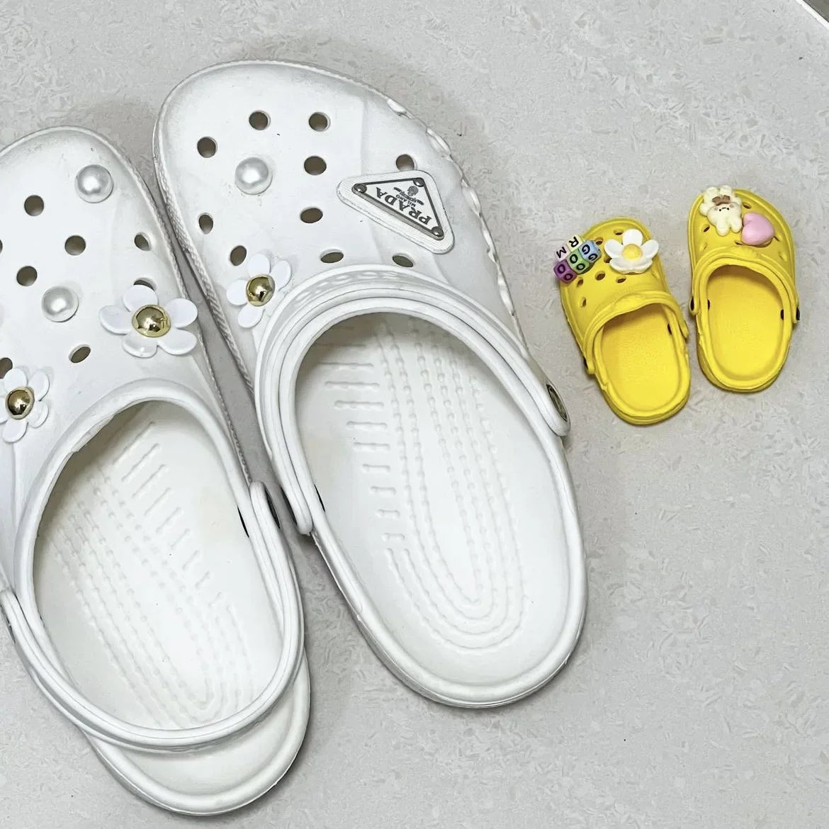 šļø Trendy Pet Beach Shoes - Instagram-Worthy Breathable Paradise with DIY Charm