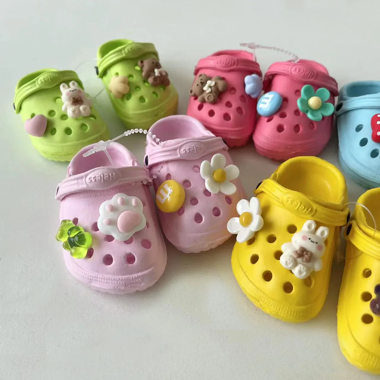 šļø Trendy Pet Beach Shoes - Instagram-Worthy Breathable Paradise with DIY Charm