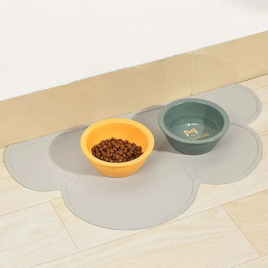 Non-Slip Waterproof Silicone Feeding Mat for Cats and Dogs