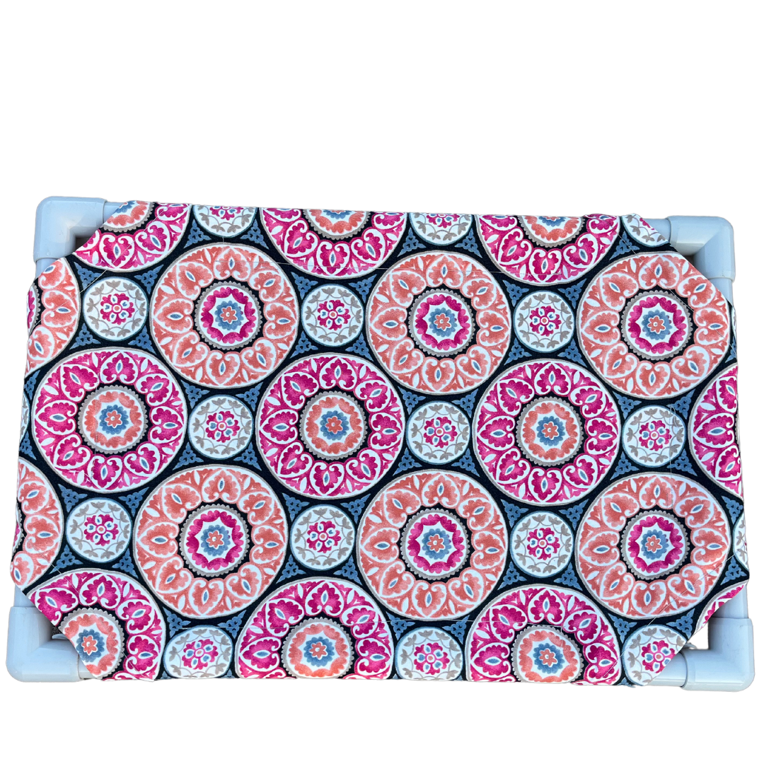 Outdoor Dog Bed Colorful Solarium Pattern 6 Lbs ๐๏ธ