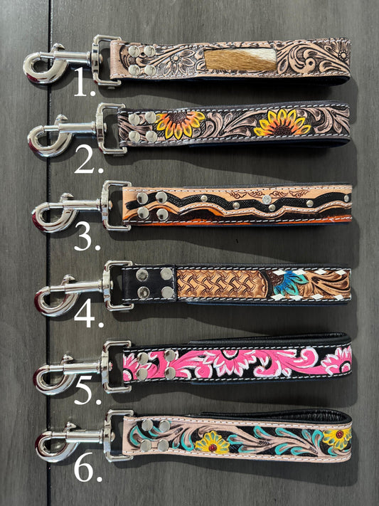 Short Western genuine leather dog pet leash for hiking or