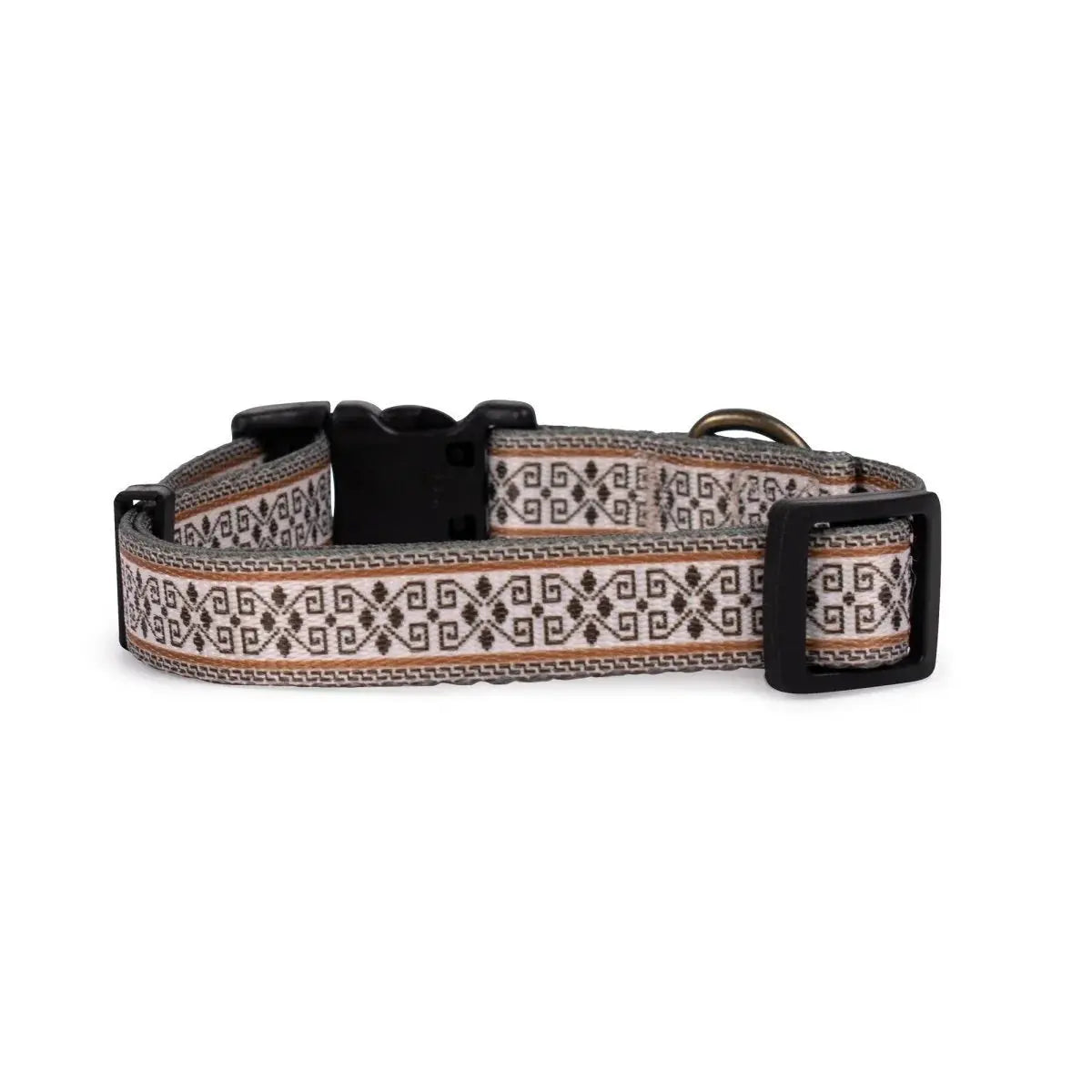 Pendleton Adventure dog collar featuring a stylish design for premium comfort and durability
