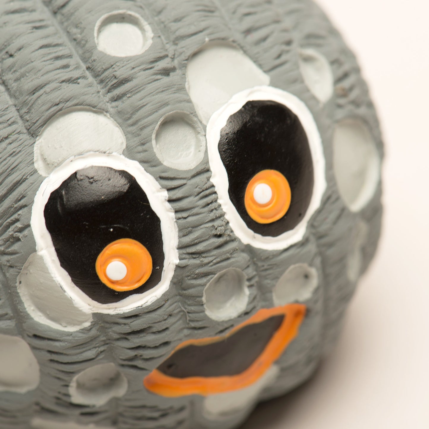 Dog Toy Luna Ruff-Tex Latex Ball Toy Large for Daily Use - close up product image for dog toy