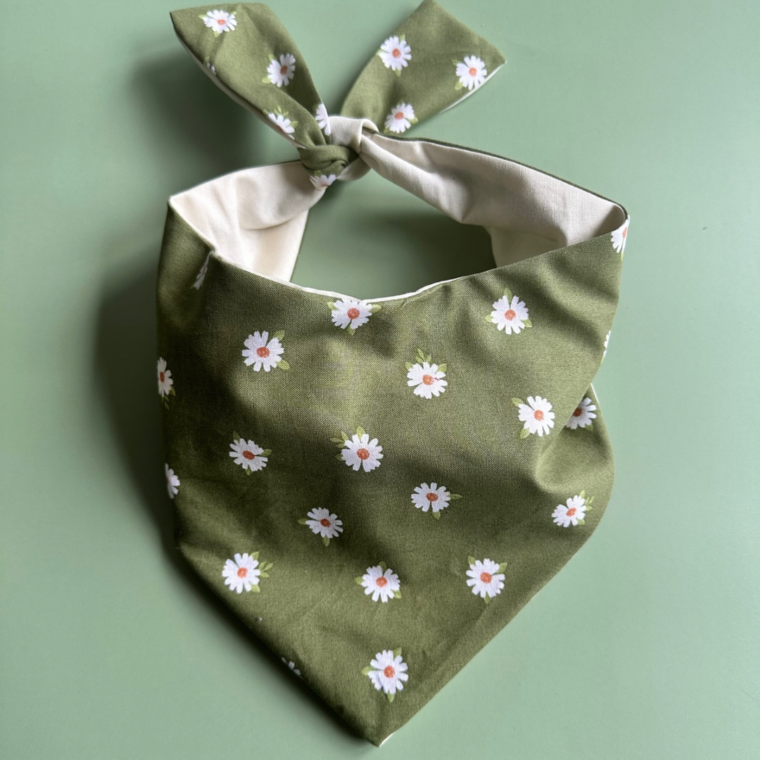 Daisy Dog Bandana - Purrfect Pet Kingdom