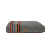 Pendleton Vintage Camp Pet Napper