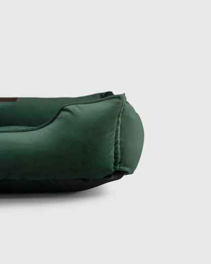 Chester & Lee | Classic Velvet Sleeper Dog Bed Green
