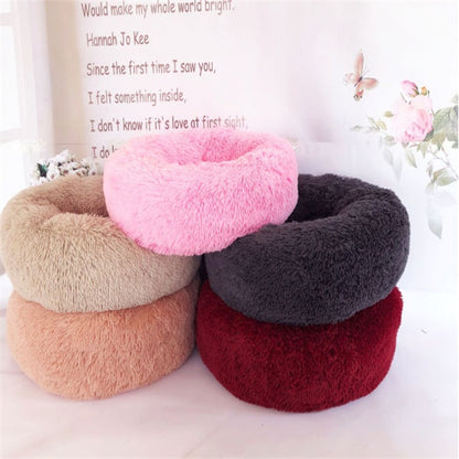 Plush Round Calming Cat Bed for Cozy Autumn and Winter Sleep