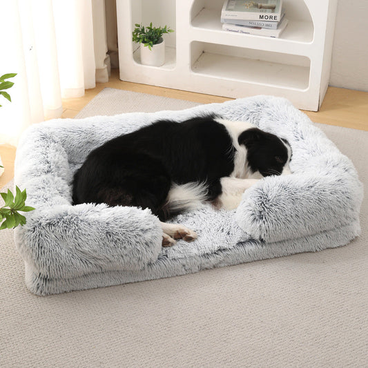 Ultra Soft Plush Round Pet Bed for Cozy Winter Sleeping