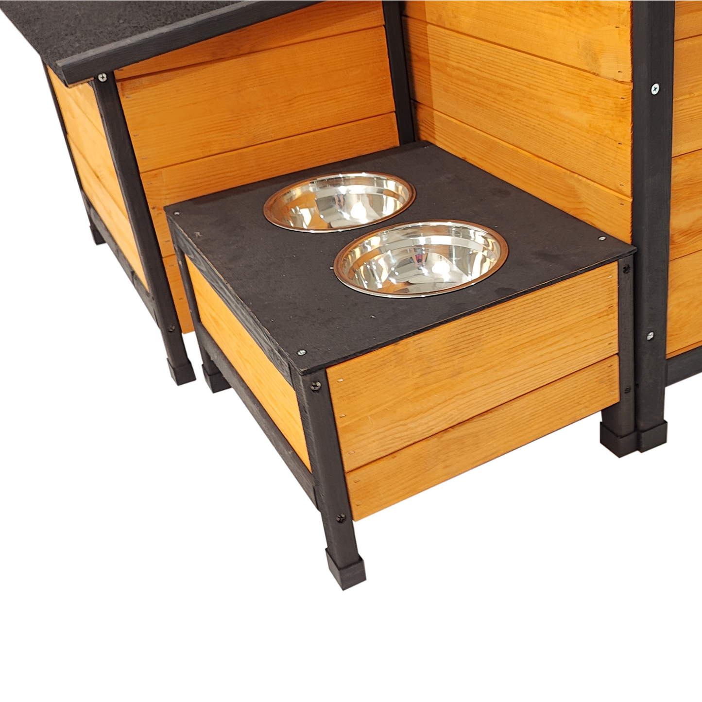 XPT088 Wearable and Strong Wooden Dog House with Metal Bowls