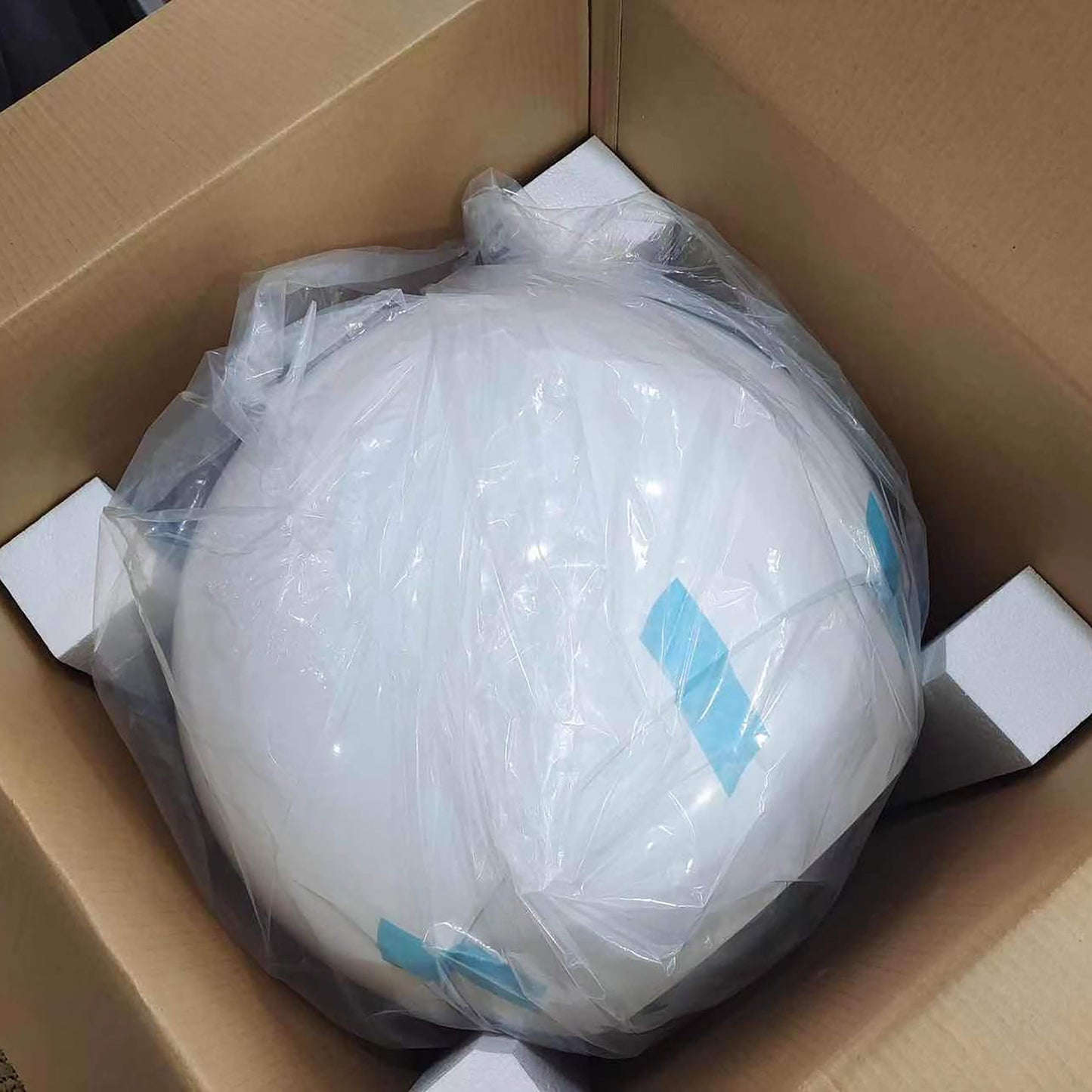 Intelligent cat litter box, automatically eliminates odors, application control, supports multiple cats with 5G and 2.4G WiFi at Purrfect Pet Kingdom