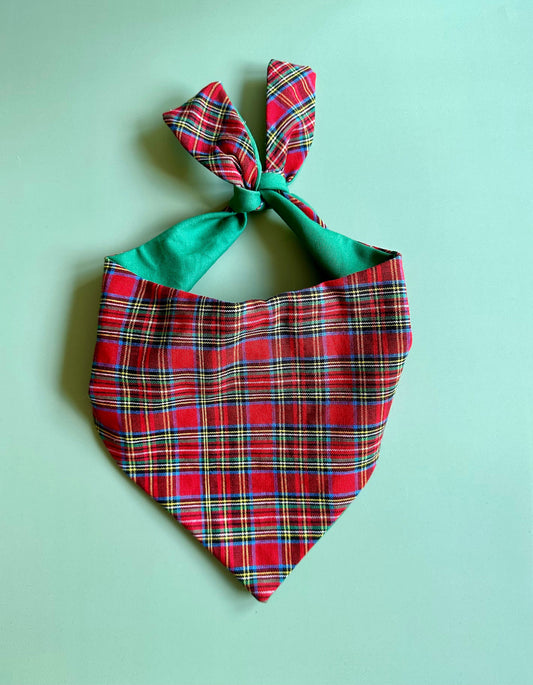 Classic Holliday Plaid Dog Bandana - Purrfect Pet Kingdom