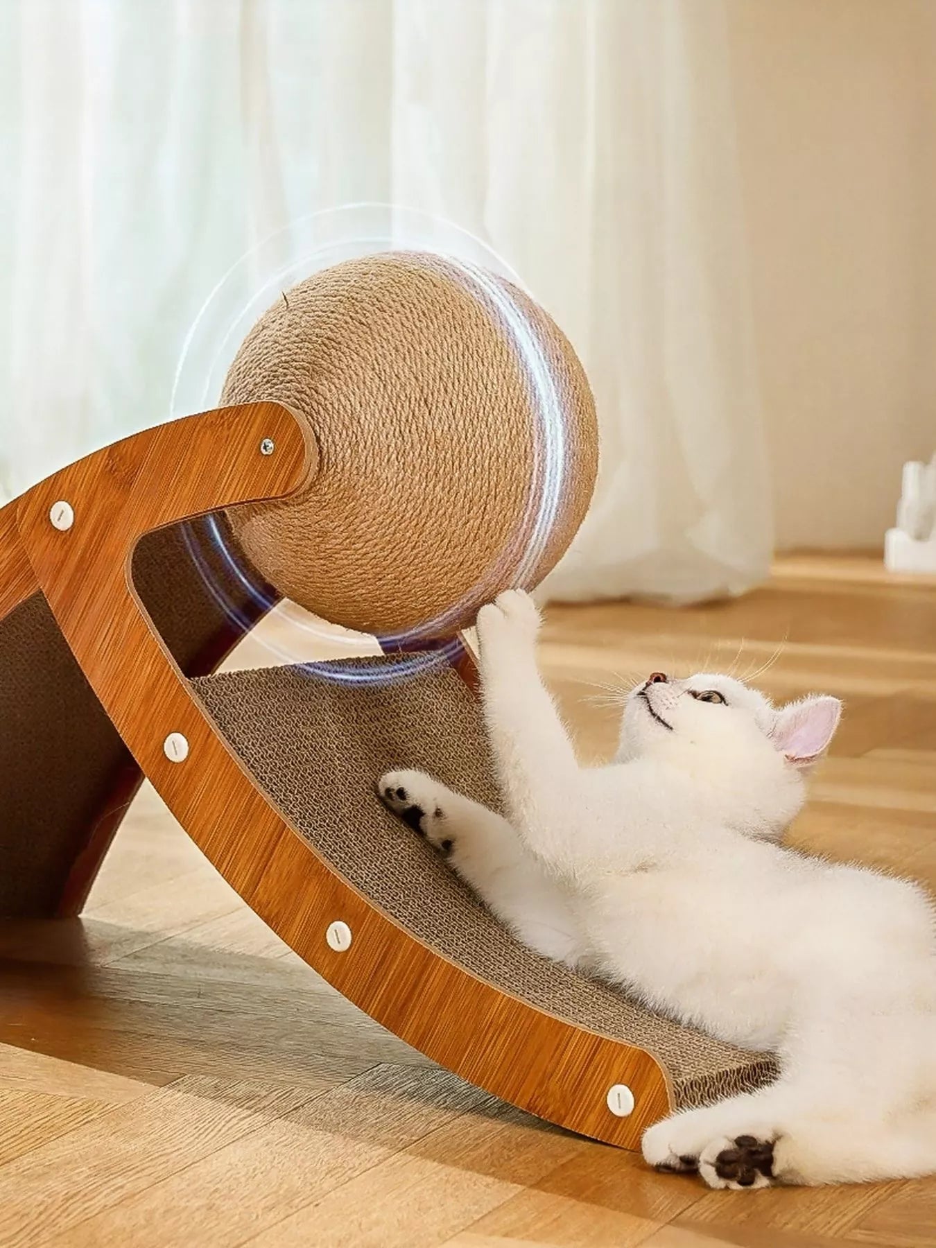 Interactive Ball & Ramp Cat Scratching Post