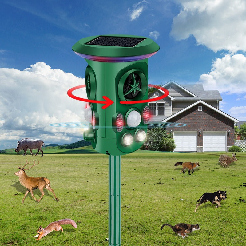 360° Solar Animal Repeller Animal Alarm Intelligent Sensor Cat and Dog Repeller