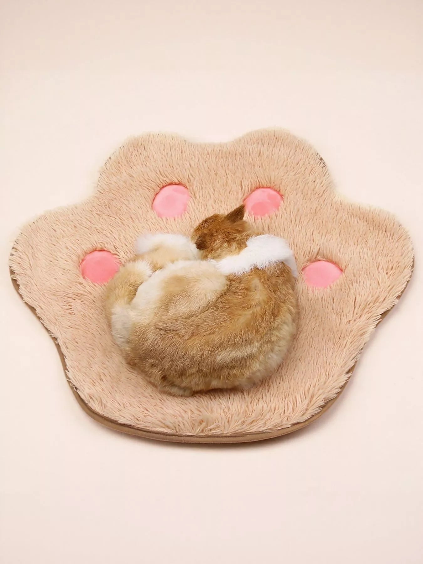 Pet Mat - Cute Paw Shape Plush Warm Sleeping Cushion for Pets