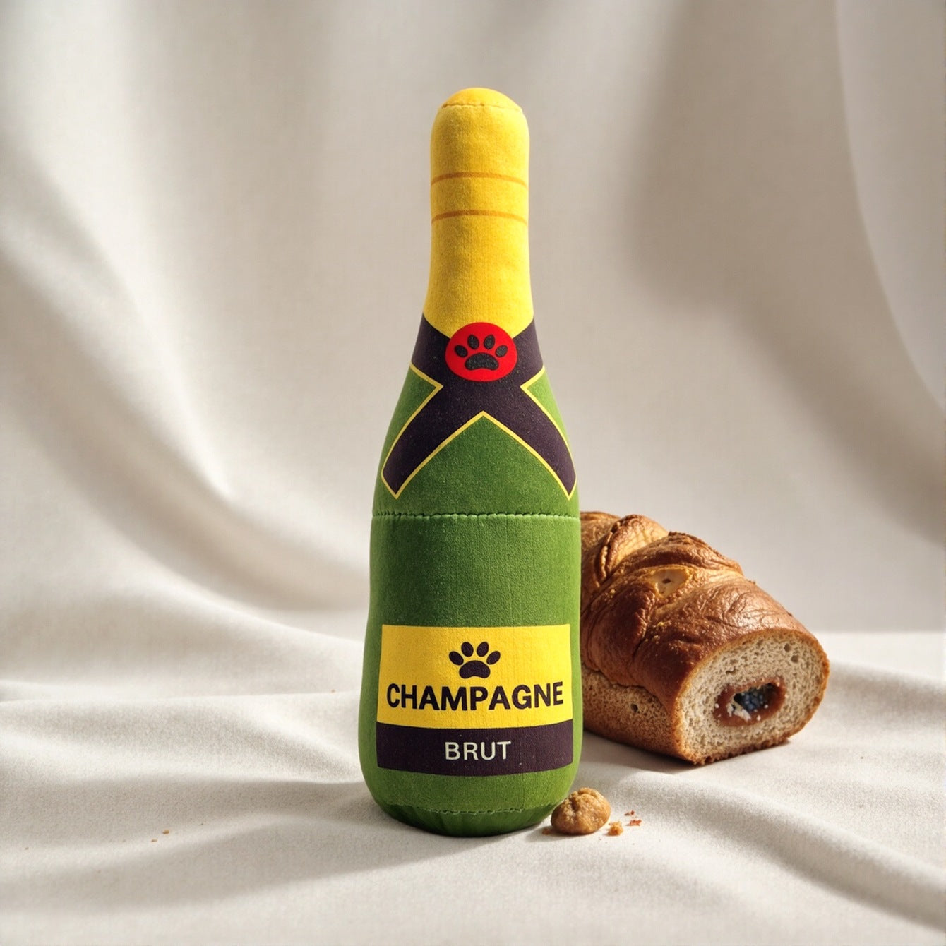 Dog Toy Realistic Wine Bottle Chew-Resistant Self-Entertainment Plush Toy for Cats and Dogs Teeth Cleaning Sound-Making Toy