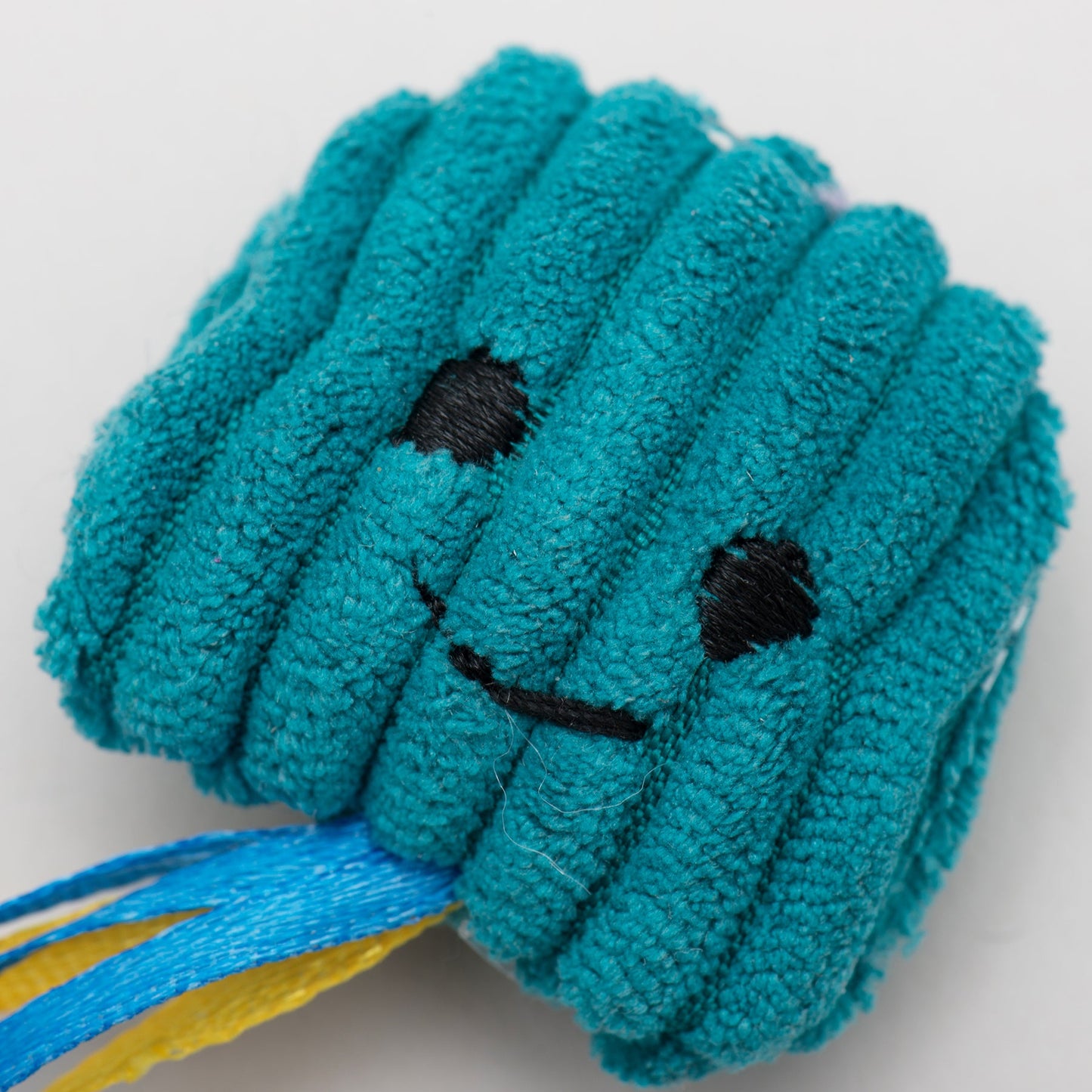 Cat Toy HuggleKats Jellie Fish Toys Pack for Daily Use Essen - gallery product image for cat toy