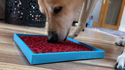 Vino Dog eMat - Enrichment Lick Mat For Dogs and Cats |