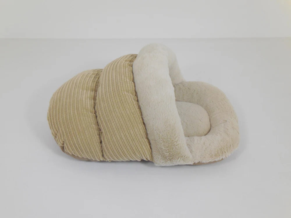 Arlee Sly Slipper Bed 23" Snow Leopard Tan