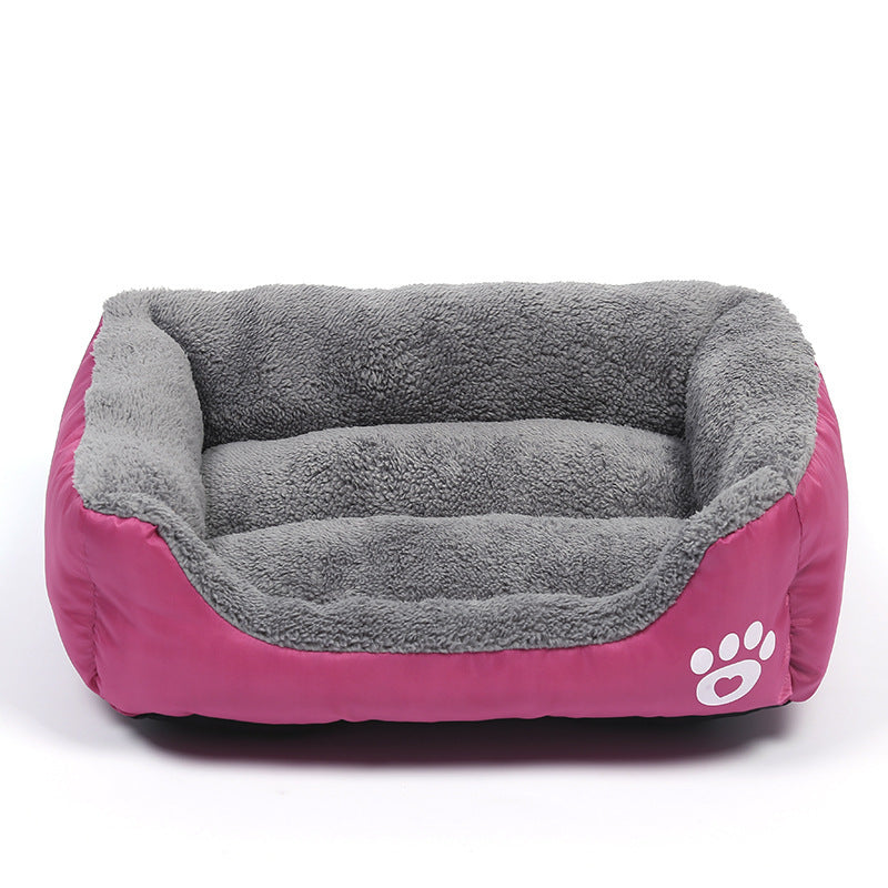 New, soft, and cozy fleece pet bed. Waterproof bottom. Suitable for small, medium & large pets. Keeps pets warm. - Purrfect Pet Kingdom