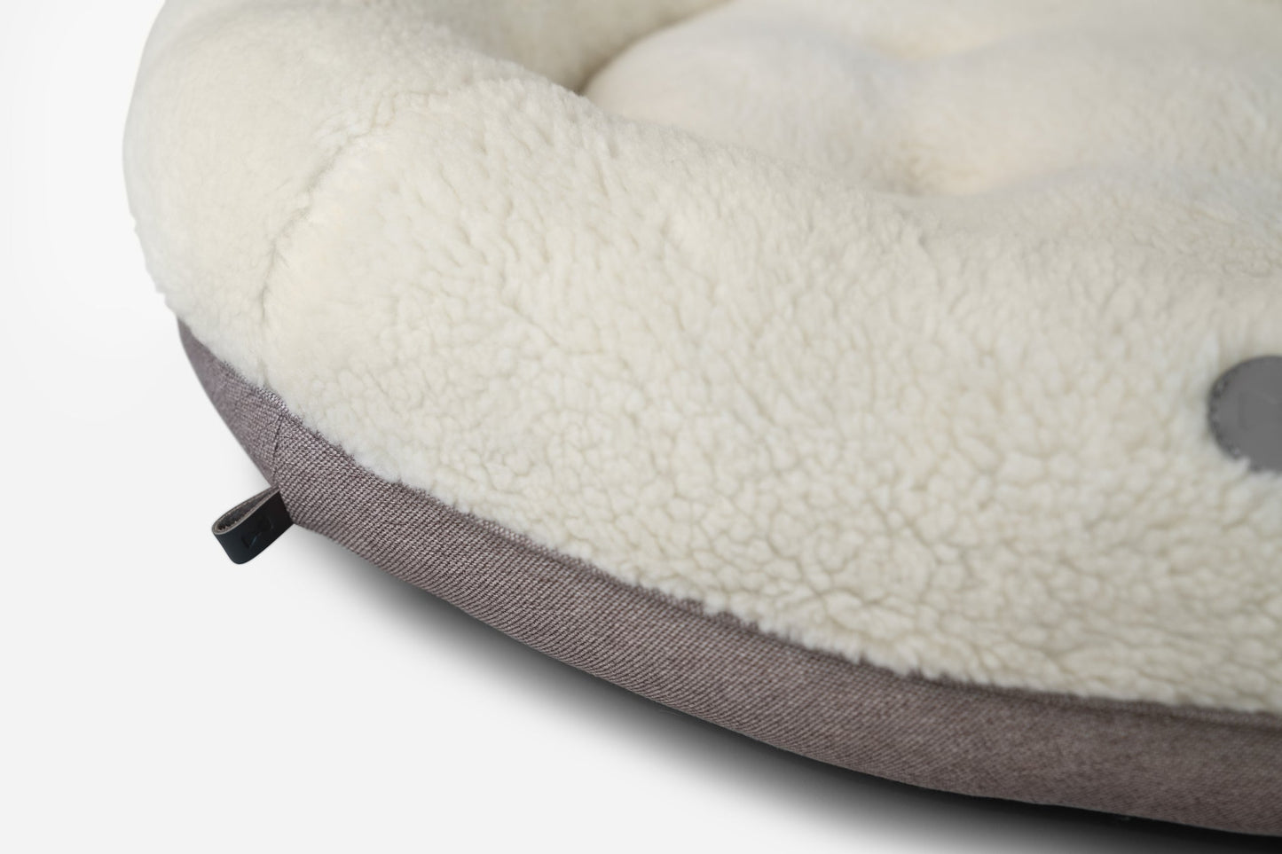 Purrfect Kingdom™ - Furry Beige Donut Pet Bed