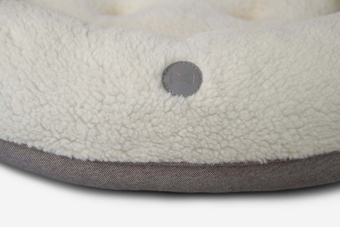Purrfect Kingdom™ - Furry Beige Donut Pet Bed