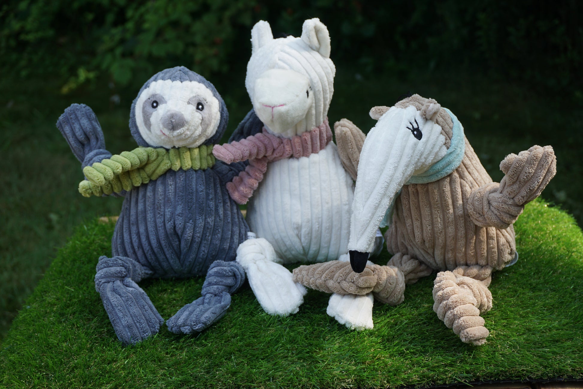 Dog Toy Nibblet Anteater Knottie Plush Toy Large for Comfort - gallery product image for dog toy