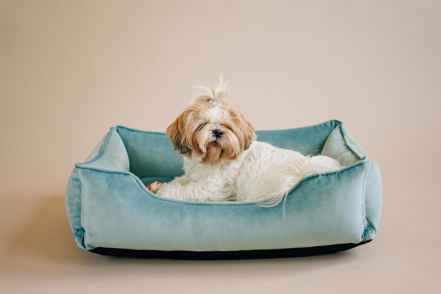 Purrfect Kingdom™ - Velvet Tiffany Bolster Pet Bed