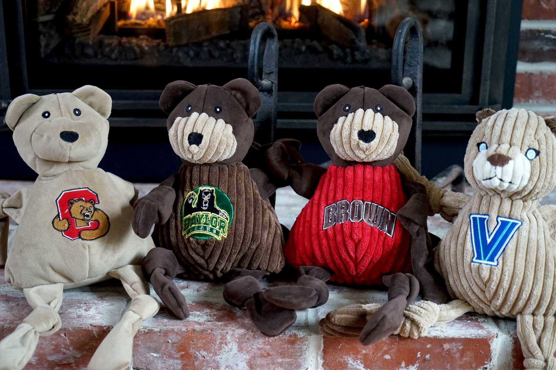 Dog Toy NCAA Brown University Bruno the Bear Knottie Plush - size and texture image for dog toy