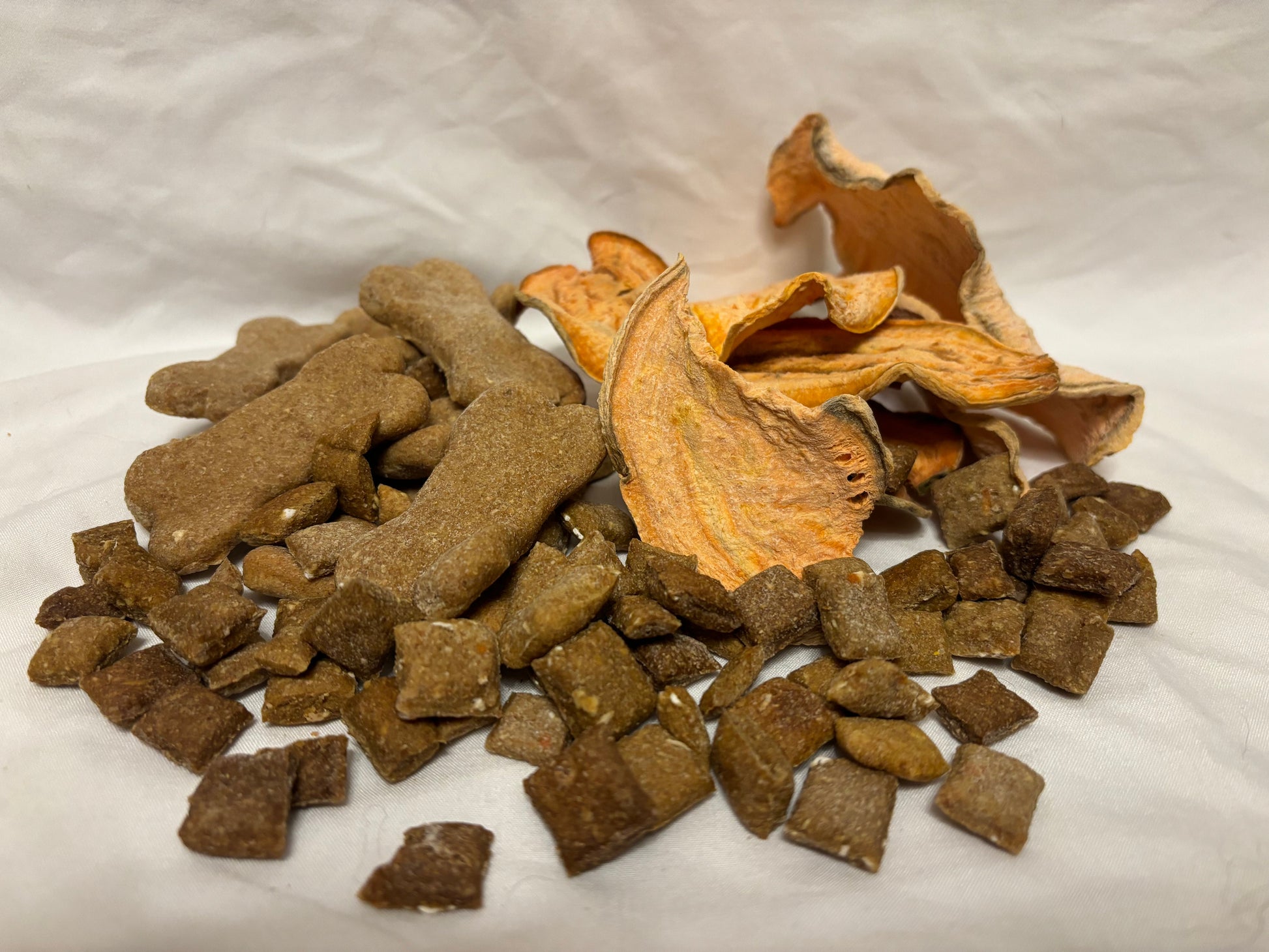 Bark - cuterie Pack Large - Dogalicious Dog Treats, LLC