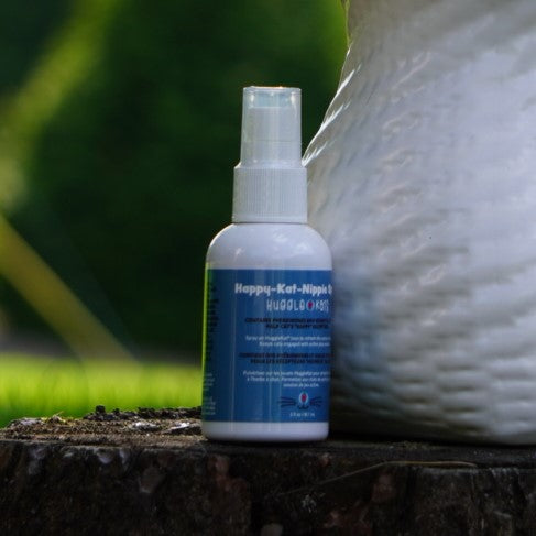 Cat Supply HuggleKats Happy-Kat-Nippie Catnip Spray 2oz - lifestyle product image for cat supply