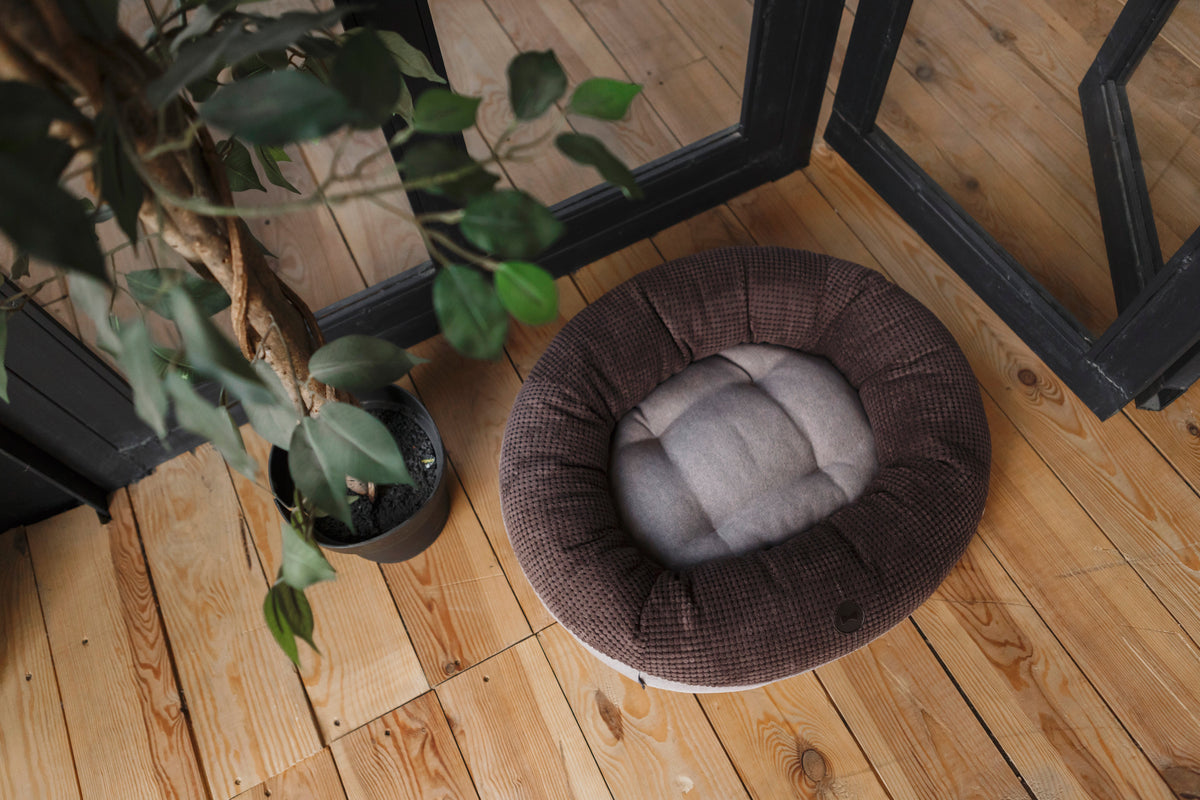 Purrfect Kingdom™ - Chestnut Donut Pet Bed