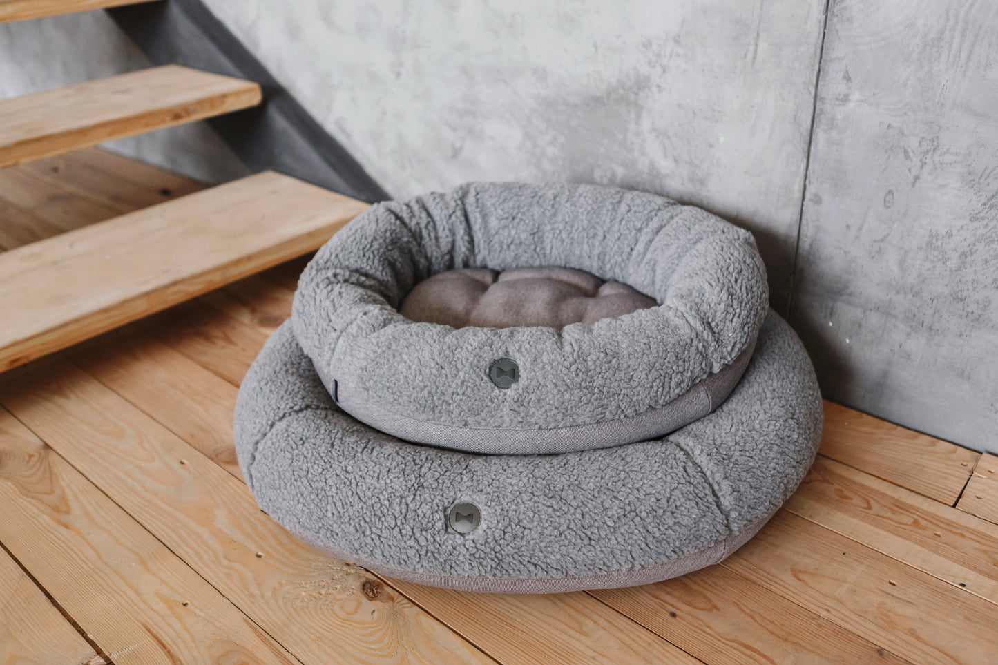 Dog Bed Furry Donut Cuddler Gray
