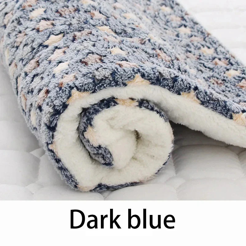 Flannel Pet Sleeping Mat & Dog Bed – Soft, Washable, and Durable - WTN Essentials - Dark Blue - XS 32X25CM - 14:29#01;5:100014066#XS 32X25CM