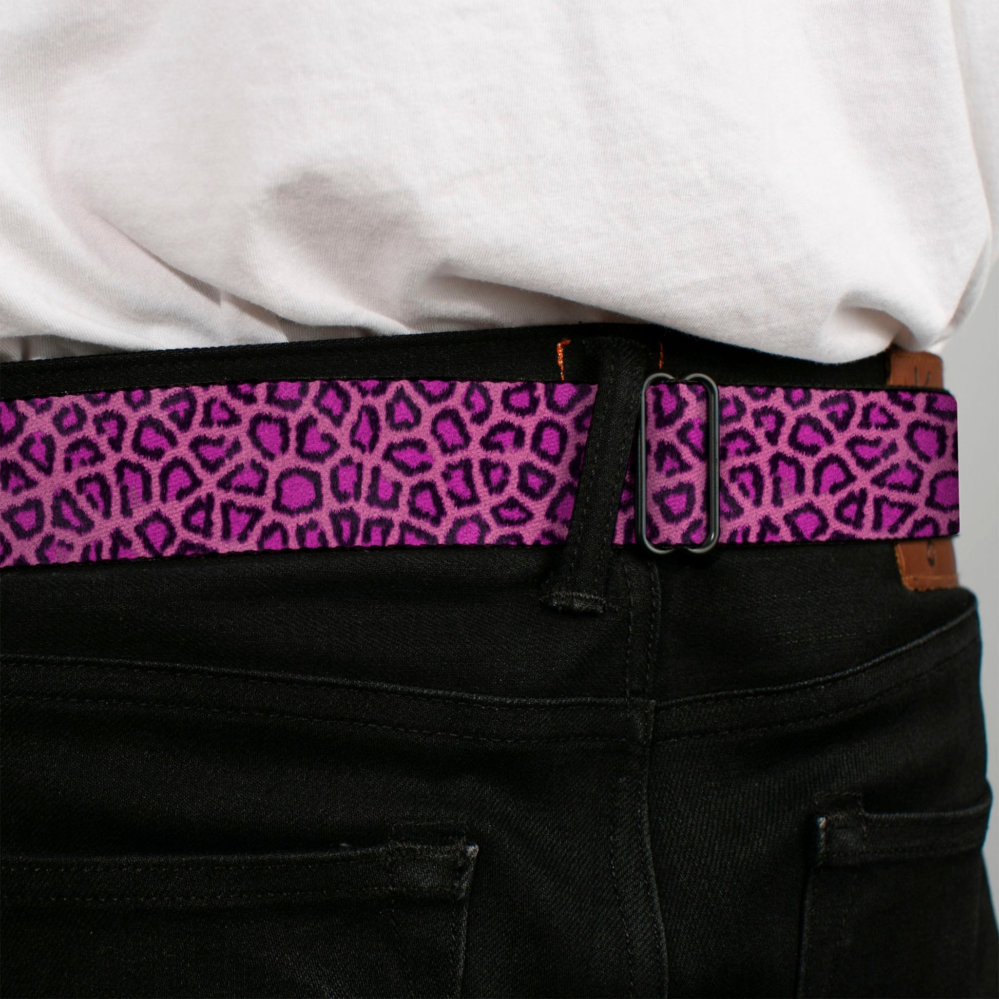 BD Wings Logo CLOSE - UP Full Color Black Silver Seatbelt Belt - Leopard Pink Fuchsia Webbing - Premium Dog Collars - Buckle - Down