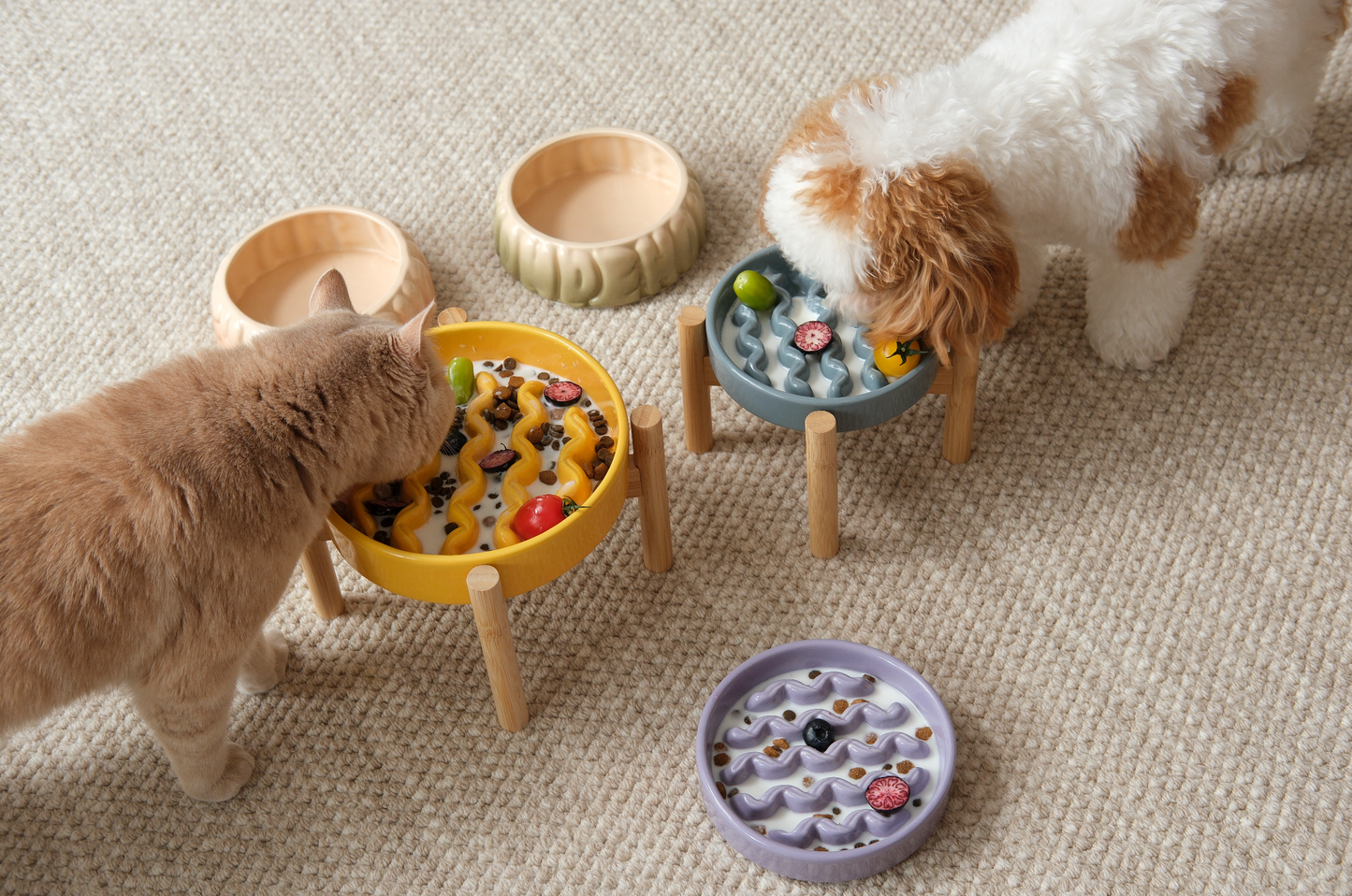 Purrfect Kingdom™ - Adjustable Yellow Pet Feeding Bowl