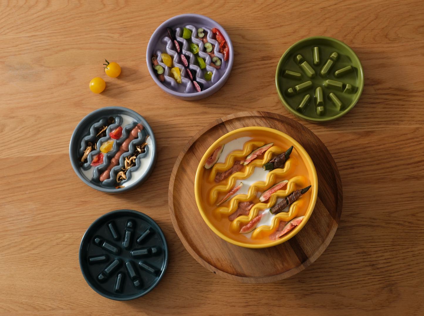 Purrfect Kingdom™ - Adjustable Yellow Pet Feeding Bowl