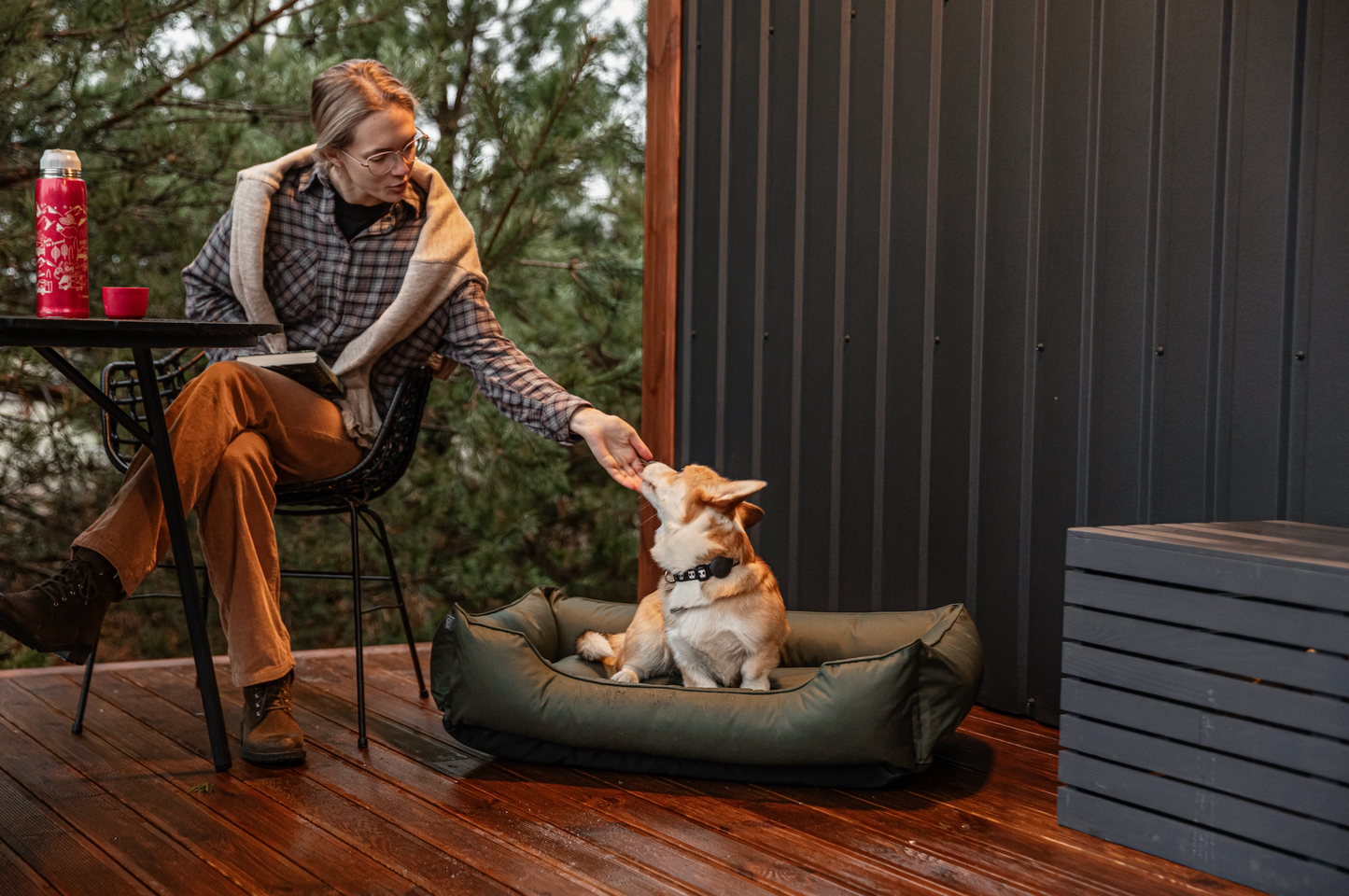 Waterproof Sleeper Dog Bed Green