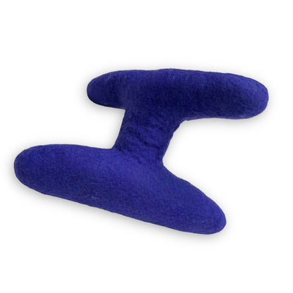Come Here Buddy blue Strand Felt Dog Toy: a fuzzy, I-shaped pet toy made of soft felted material.