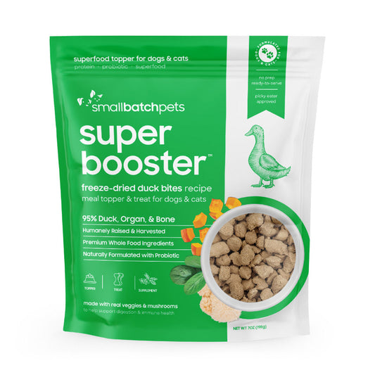 Smallbatch green bag of Super Booster freeze-dried duck bites for dogs and cats with probiotic and veggie ingredients.