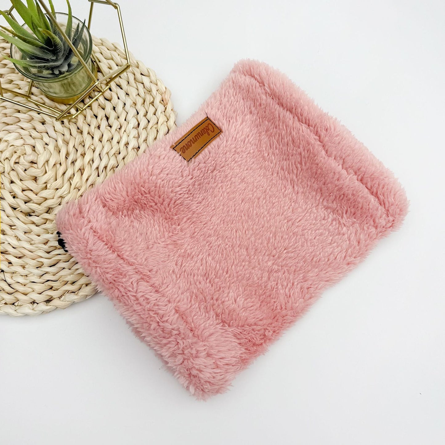 Adjustable Dog Head Cover for Anxiety Relief & Warmth Comfort