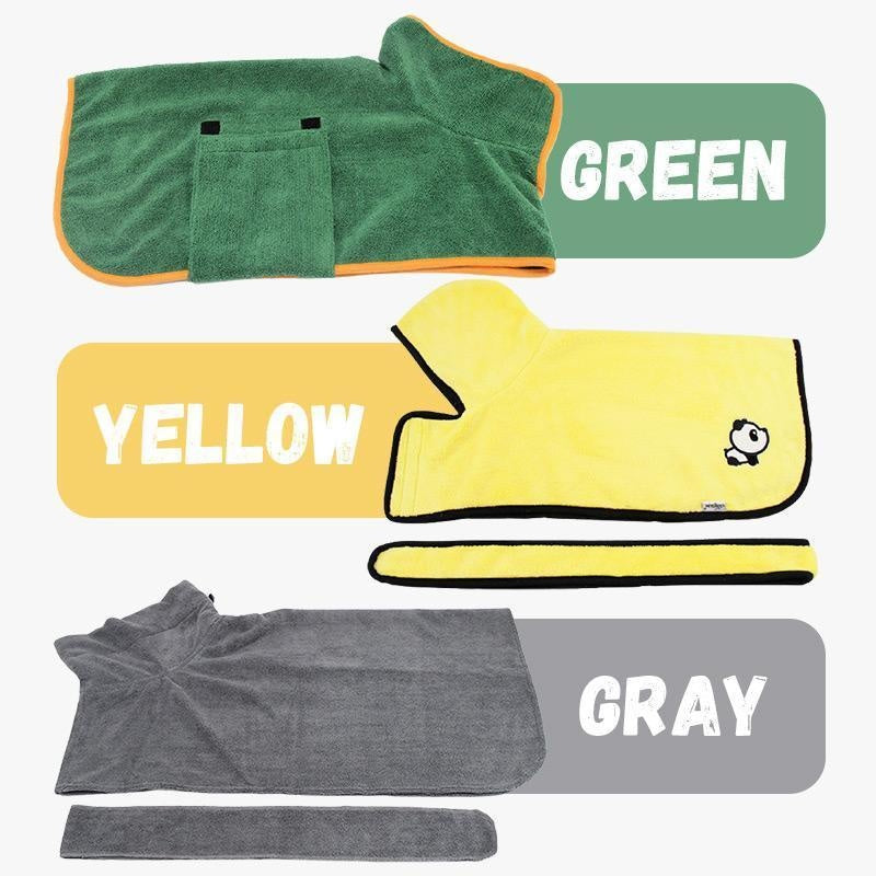Three absorbent pet bathrobe options in green, yellow, and gray for drying pets after baths