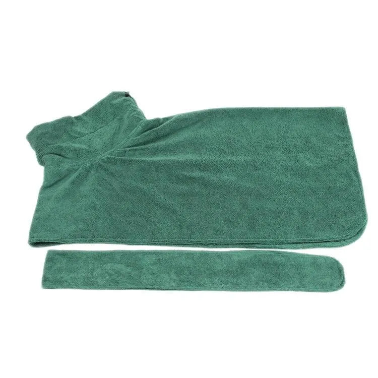 Absorbent pet bathrobe by MANDOTOS in blue, available in XL, L, and M sizes, perfect for keeping pets dry after baths.