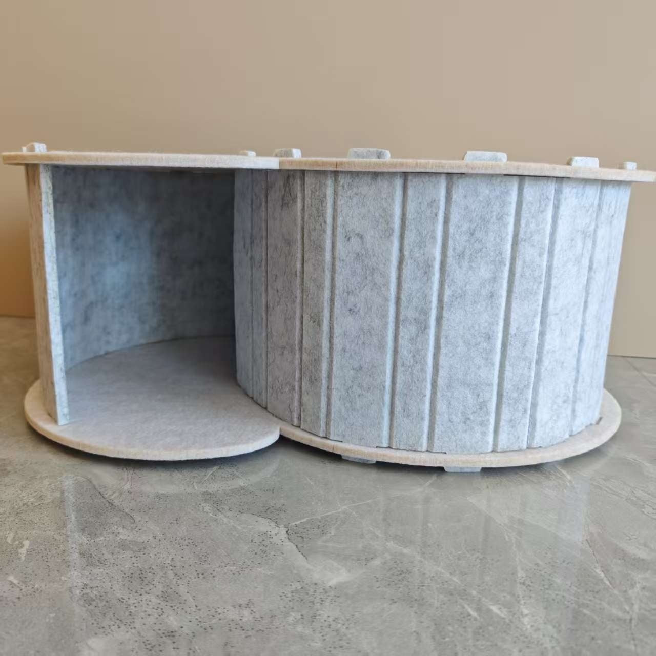 Foldable Felt Cat Scratching Board Nest - Cozy Semi-Closed House