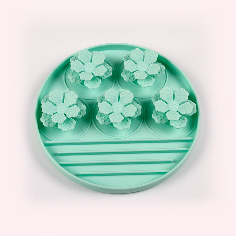 Pet Licking Pad Snack Pad Dog Tableware Suction Cup Silicone