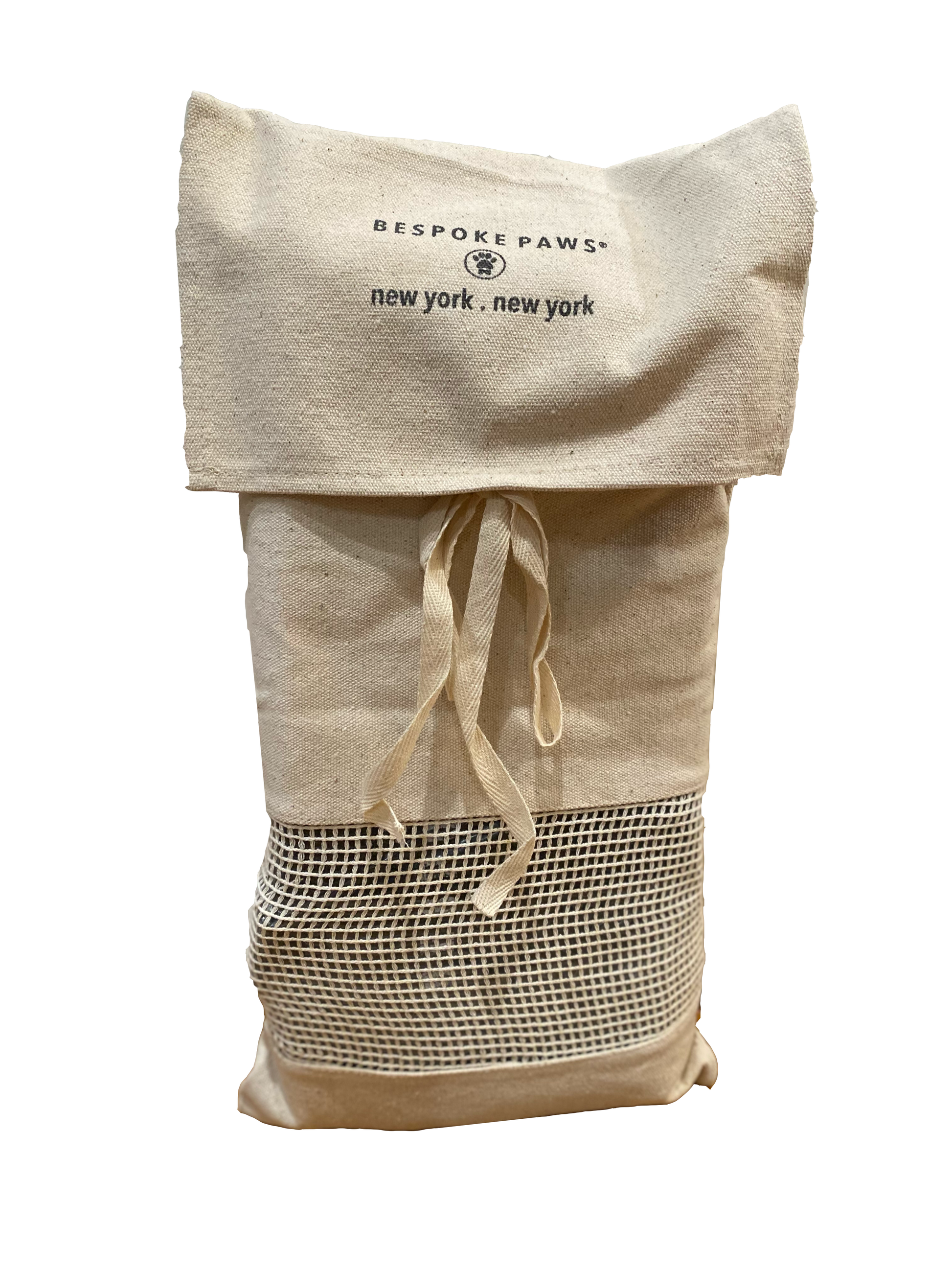 BESPOKE PAWS portable dog and cat carrier made from breathable fabric with a stylish design