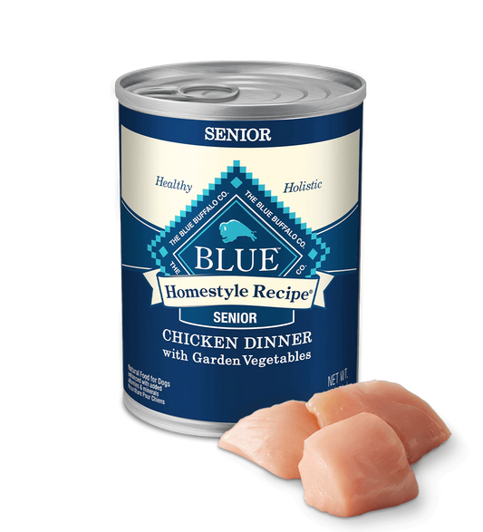 Blue Buffalo senior wet dog food in chicken dinner flavor with garden vegetables for healthy pets